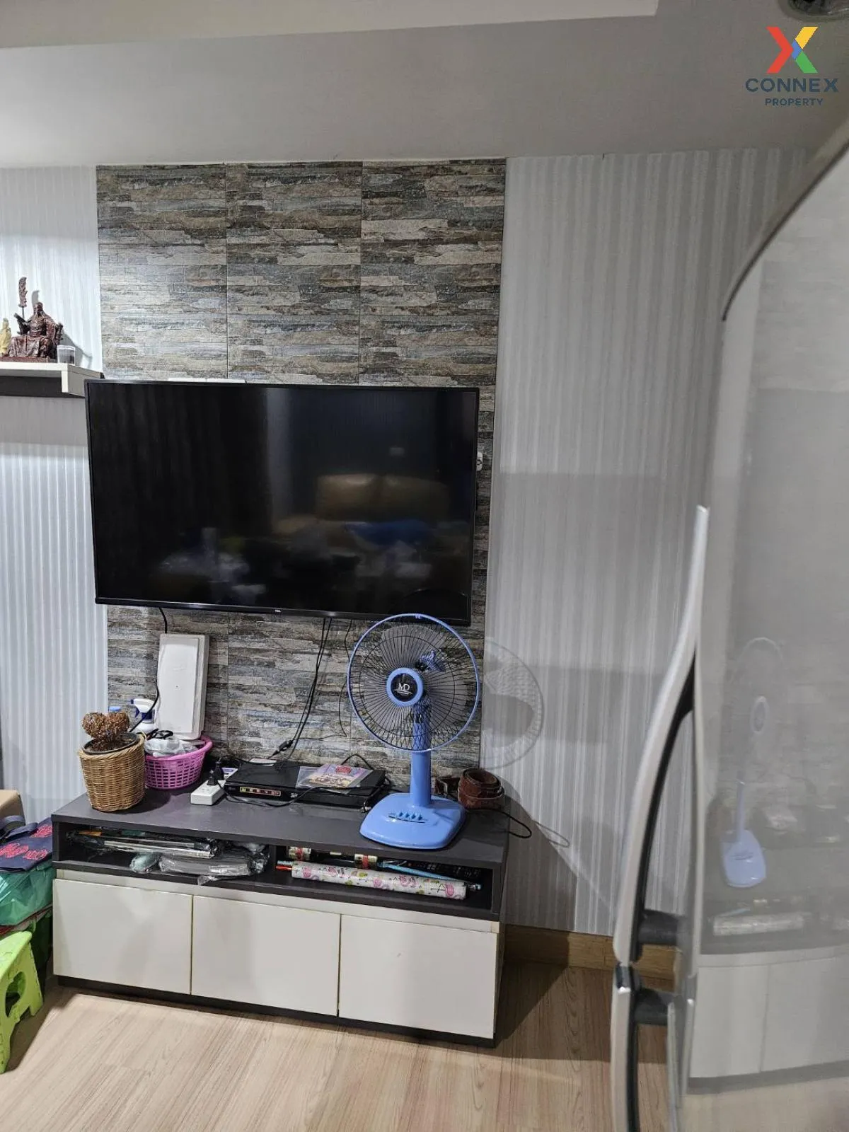 ขายคอนโด  เดอะ คริส รัชดา 17 MRT-สุทธิสาร ดินแดง เขต ดินแดง กรุงเ 2