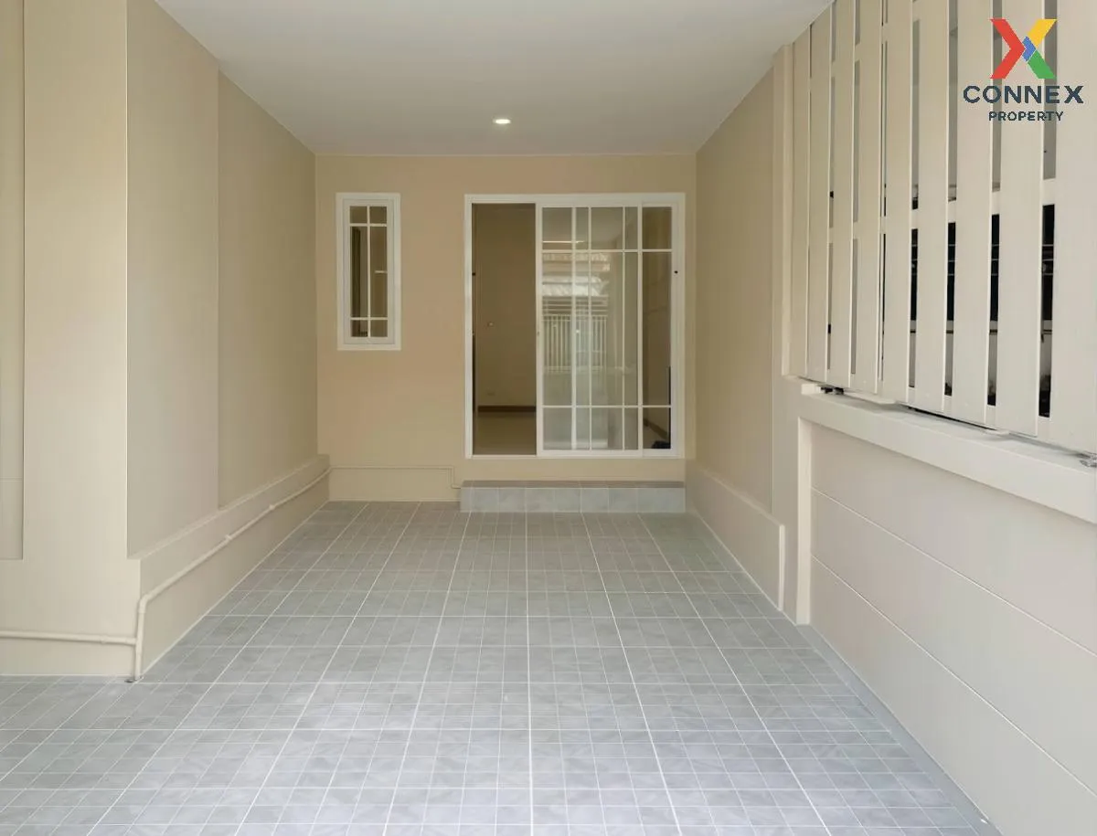 ขายทาวน์เฮ้าส์/ทาวน์โฮม  นิราวิลล์ เอกชัย - โพธิ์แจ้ บางน้ำจืด เม