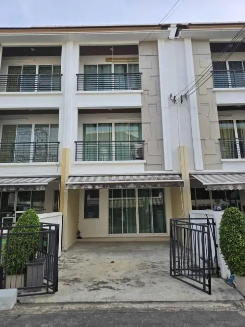 For Rent Townhouse/Townhome  , Baan Klang Muang S - Sense Srinakharin , Nong Bon , Prawet , Bangkok , CX-136634