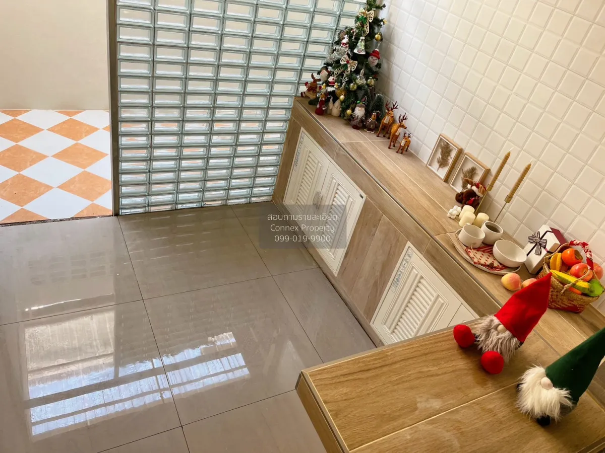 ขายทาวน์เฮ้าส์/ทาวน์โฮม  หมู่บ้าน ฉัตรแก้ว บางกะปิ รีโนเวทใหม่ MR 3