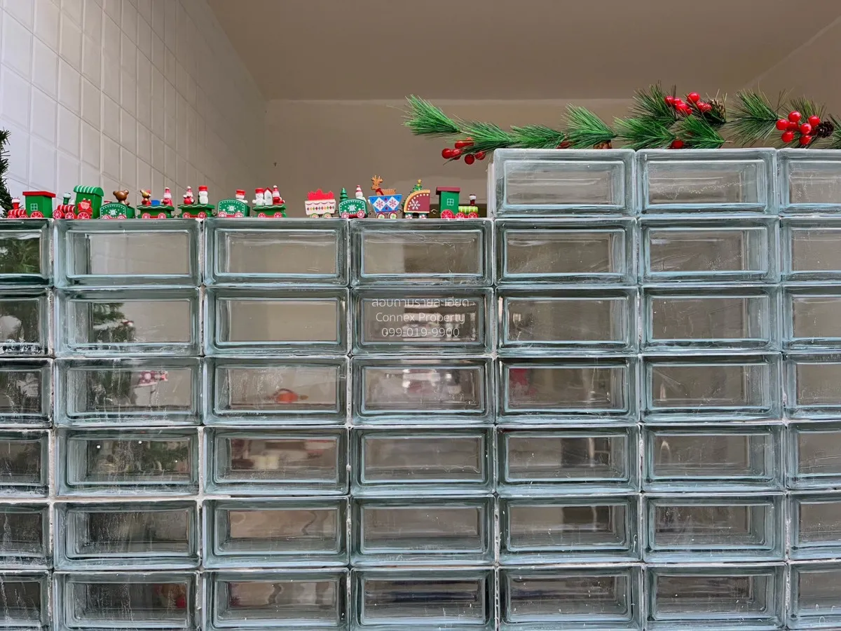 ขายทาวน์เฮ้าส์/ทาวน์โฮม  หมู่บ้าน ฉัตรแก้ว บางกะปิ รีโนเวทใหม่ MR