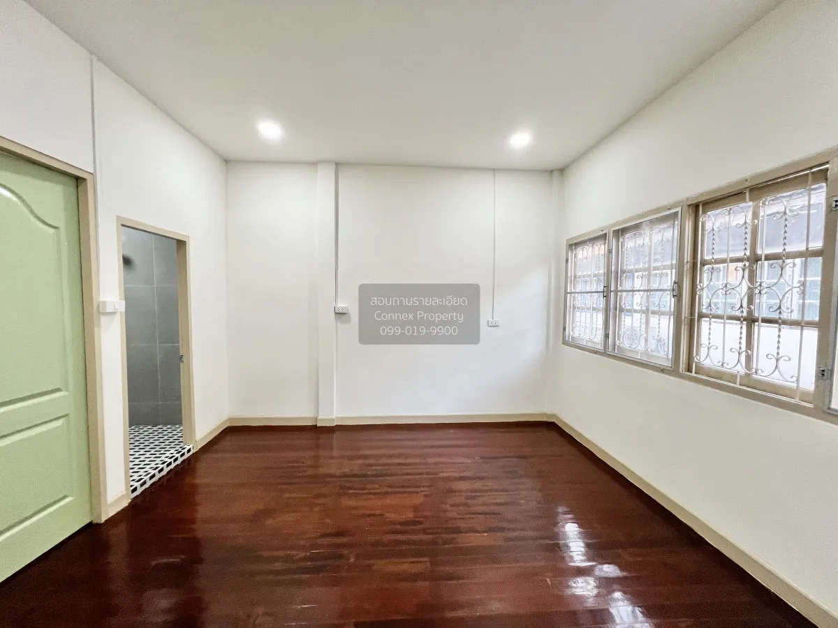 ขายทาวน์เฮ้าส์/ทาวน์โฮม  หมู่บ้าน ฉัตรแก้ว บางกะปิ รีโนเวทใหม่ MR