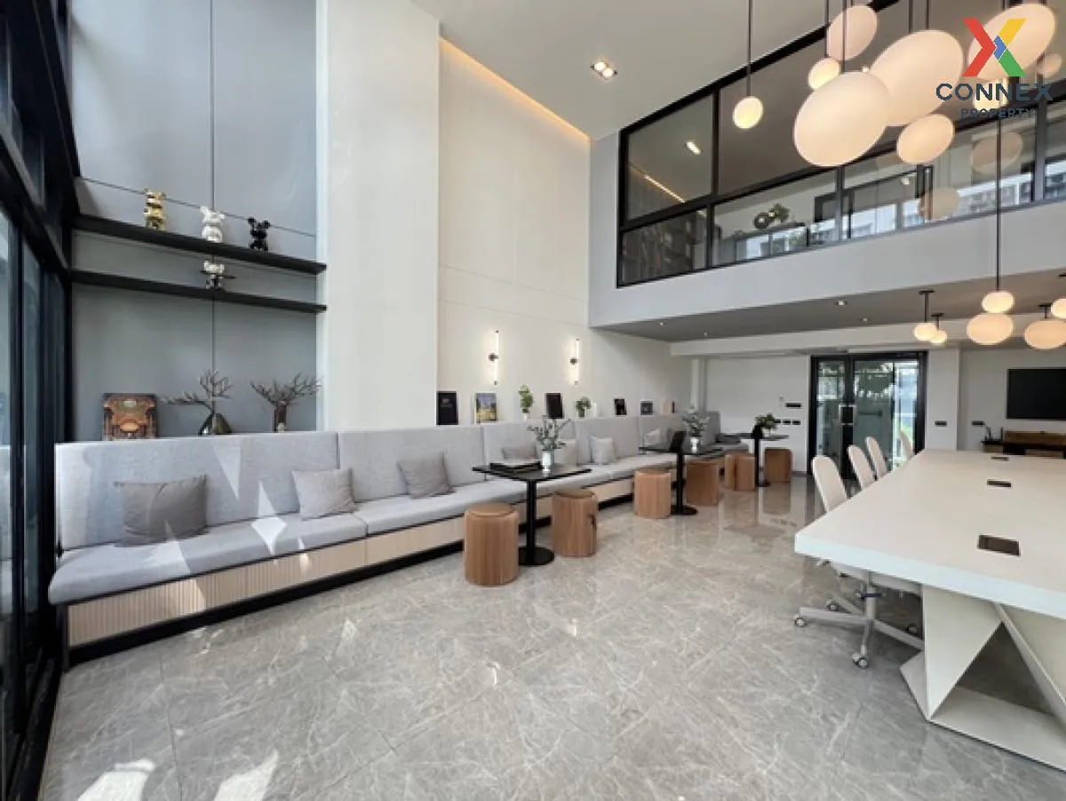 Office for sale, home office, 4.5 floors, corner building, The Mi