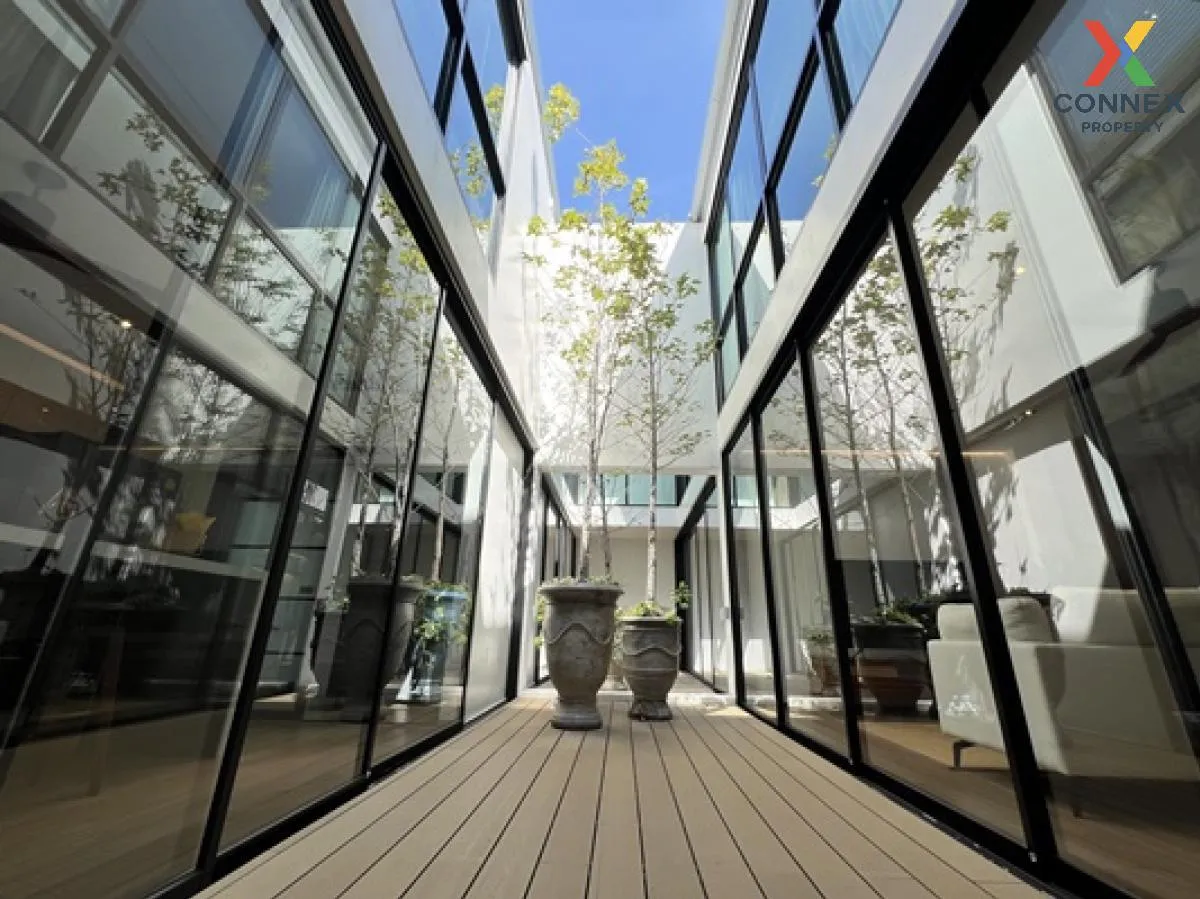 Office for sale, home office, 4.5 floors, corner building, The Mi