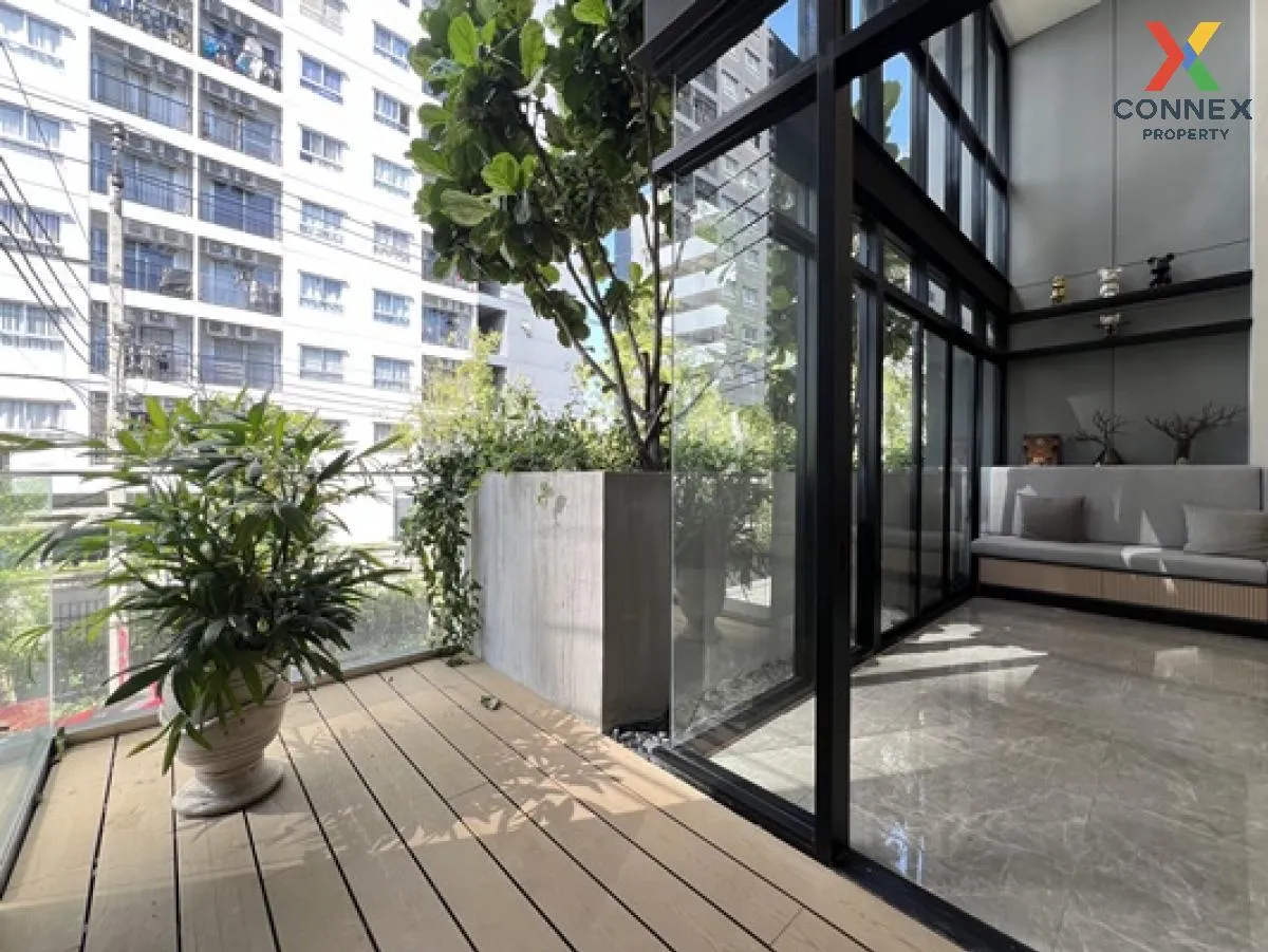 Office for sale, home office, 4.5 floors, The Mixx, Phraeksa, nea