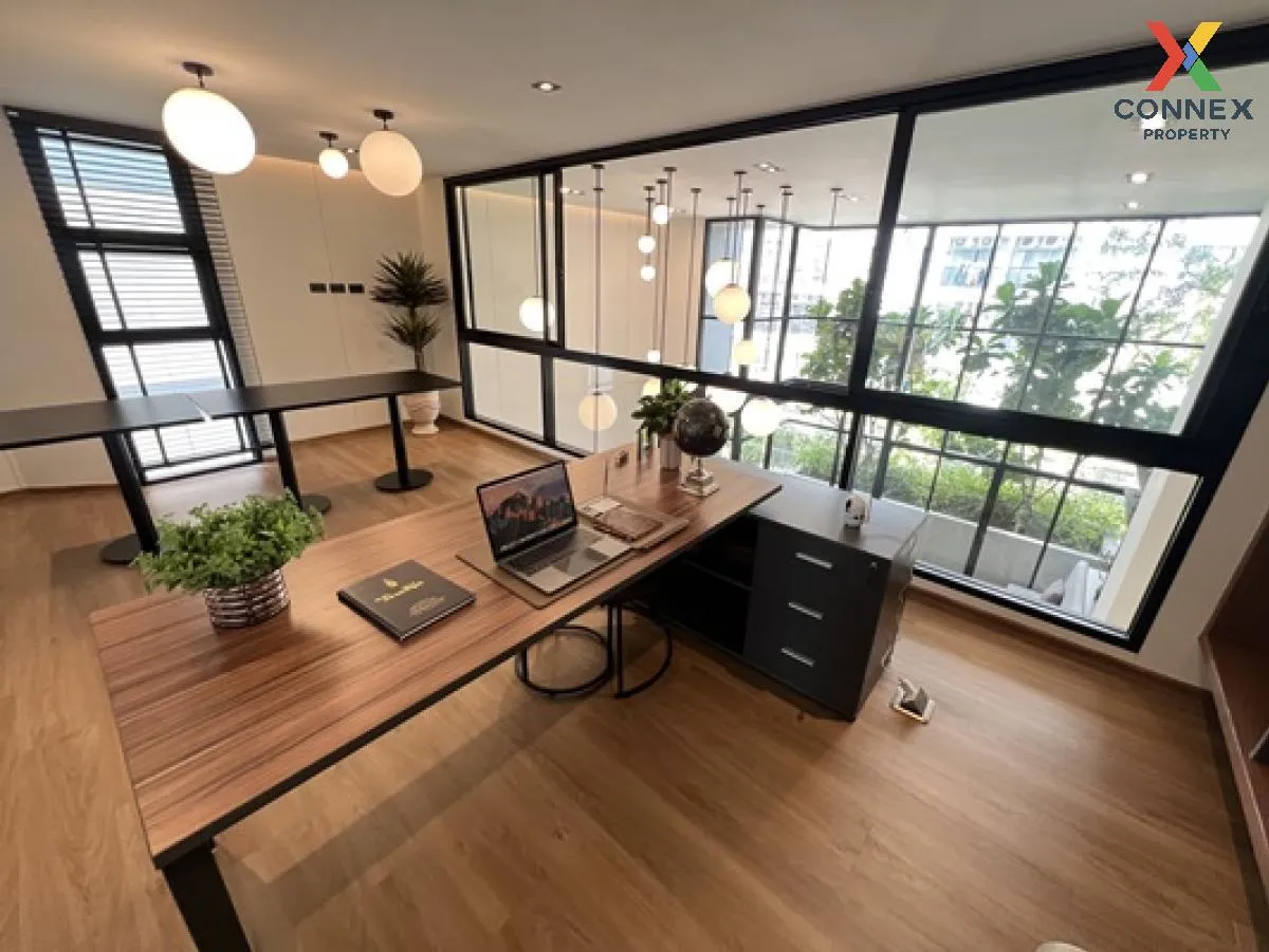 Office for sale, home office, 4.5 floors, The Mixx, Phraeksa, nea