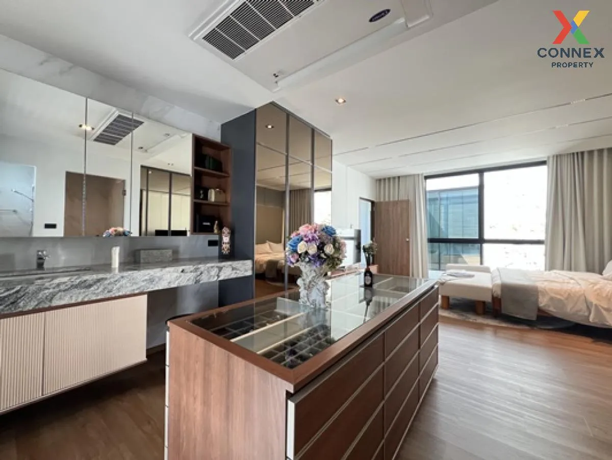 Office for sale, home office, 4.5 floors, The Mixx, Phraeksa, nea