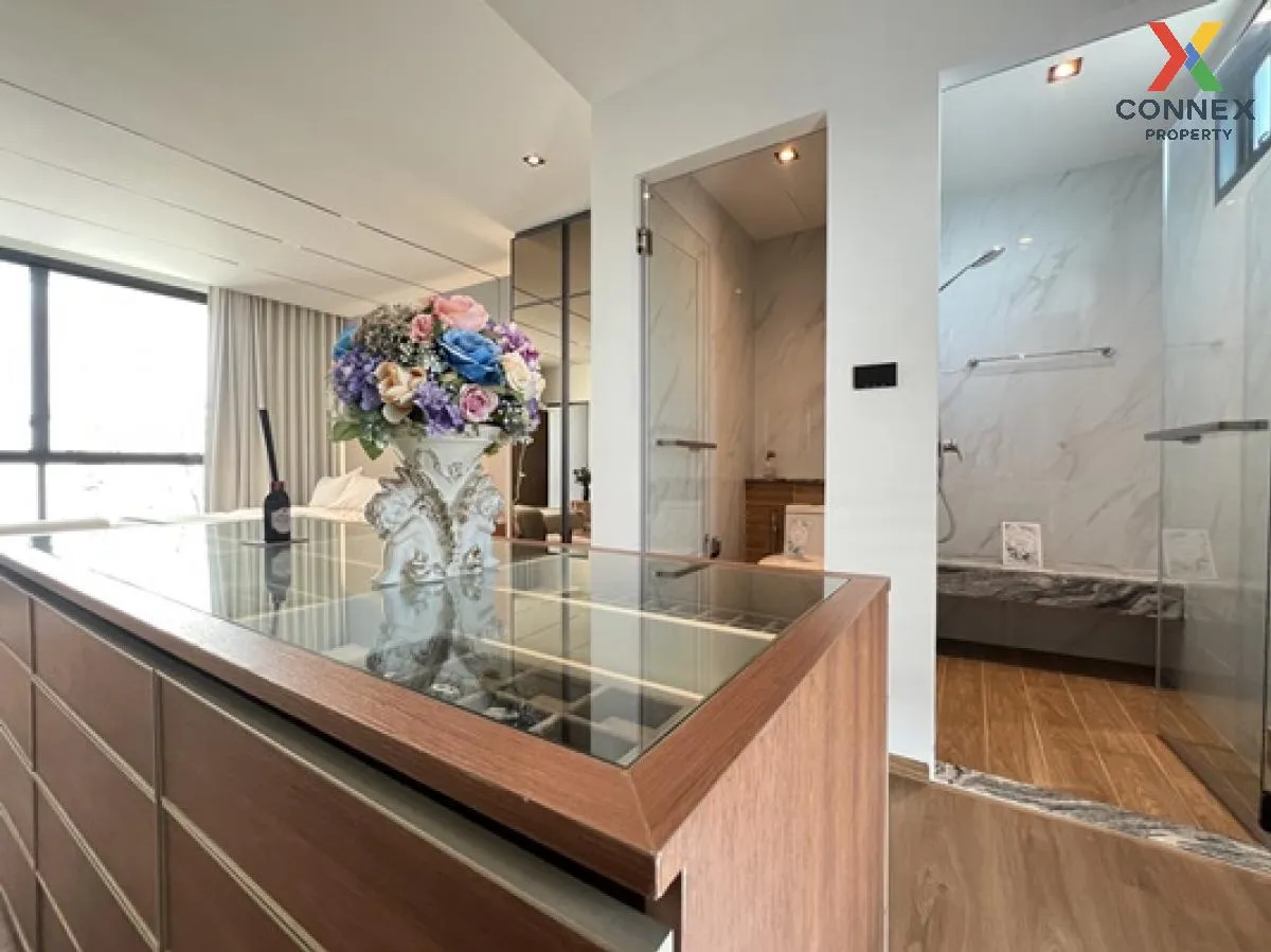 Office for sale, home office, 4.5 floors, The Mixx, Phraeksa, nea