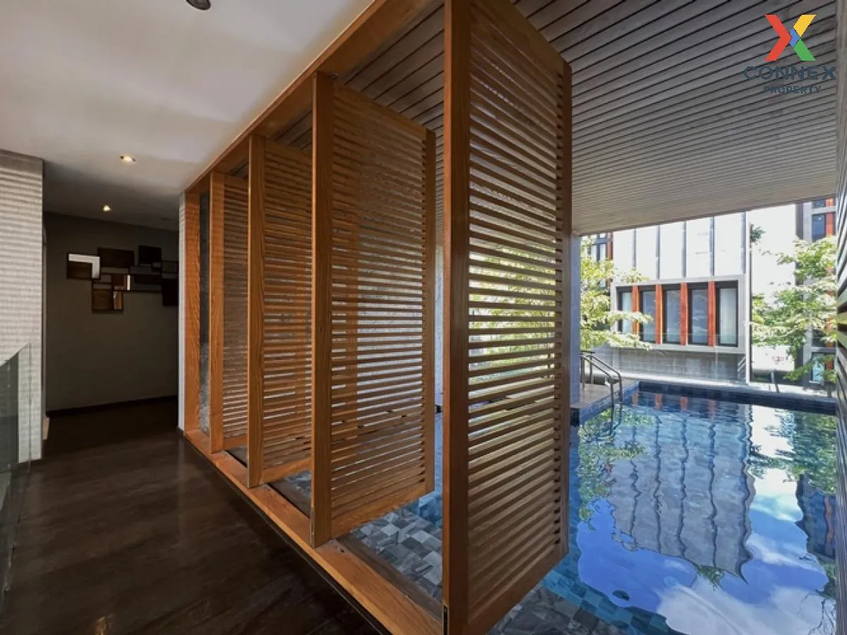 For Sale House , Bibury Village Srinakarin , nice view , wide fro