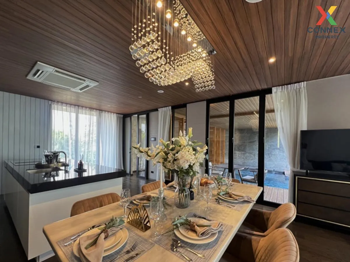 For Sale House , Bibury Village Srinakarin , nice view , wide fro