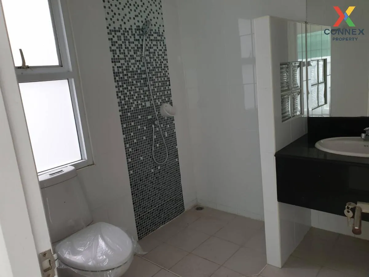 ขายทาวน์เฮ้าส์/ทาวน์โฮม  เดอะ พาร์ค ลาดพร้าว - วังหิน 76 รีโนเวทใ