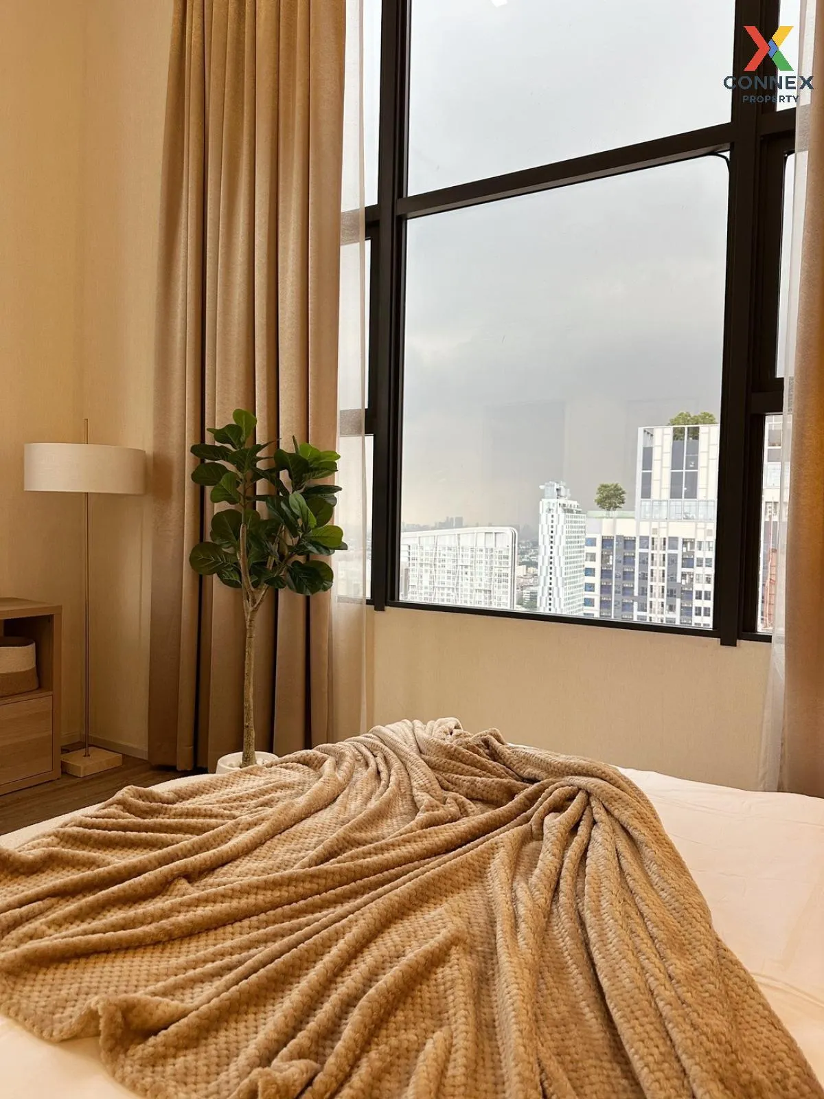 เช่าคอนโด  ไซมิส สุขุมวิท 48 ดูเพล็กซ์ BTS-อ่อนนุช พระโขนง เขต คล