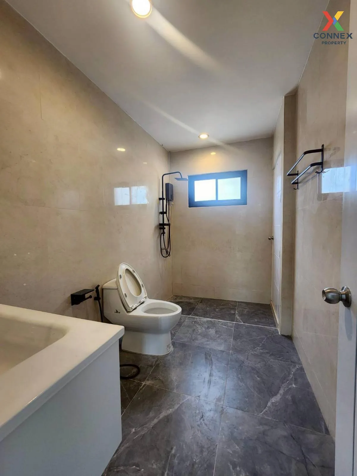 For Sale House , Burapha Villa , wide frontage , newly renovated 