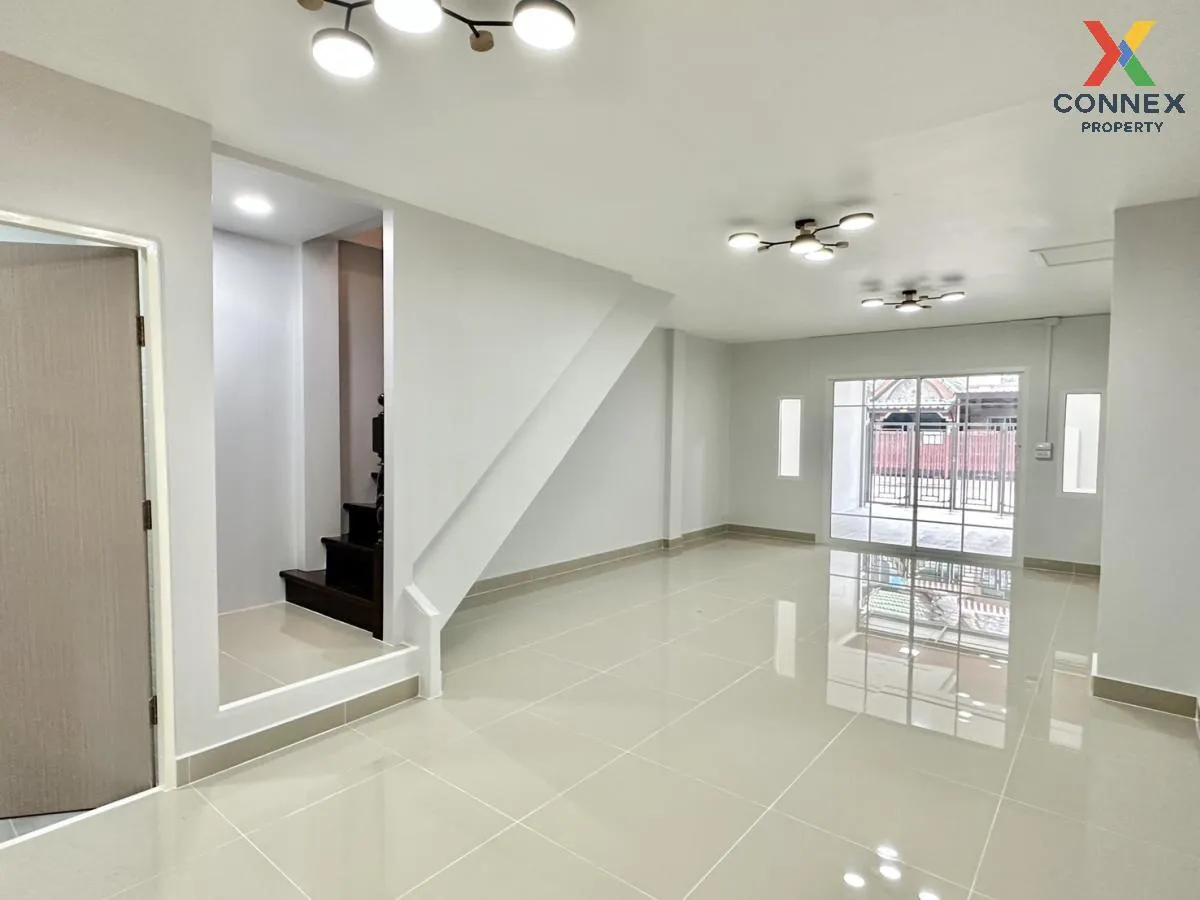 For Sale Townhouse/Townhome  , Baan Rattanathani , newly renovate