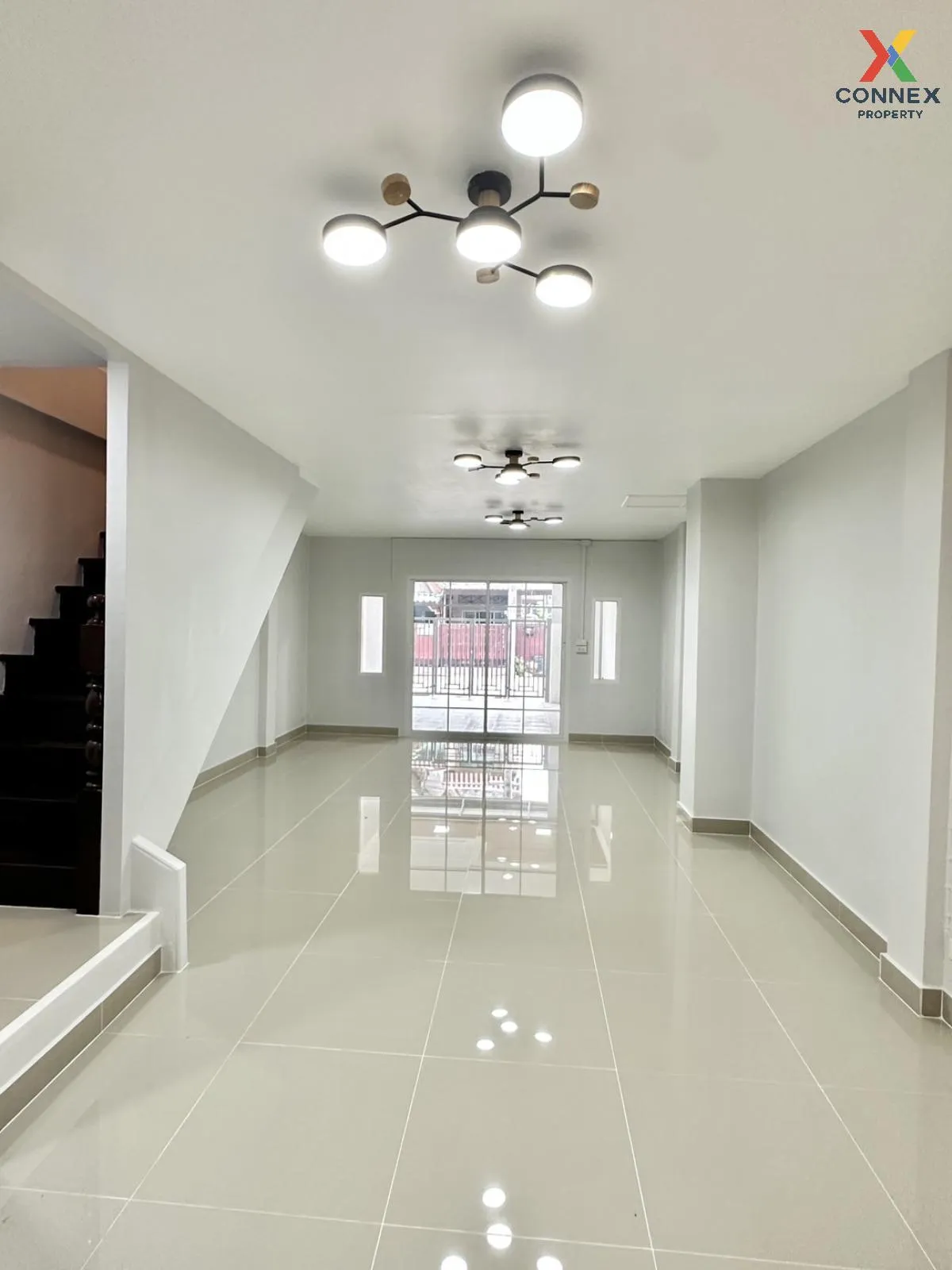 For Sale Townhouse/Townhome  , Baan Rattanathani , newly renovate