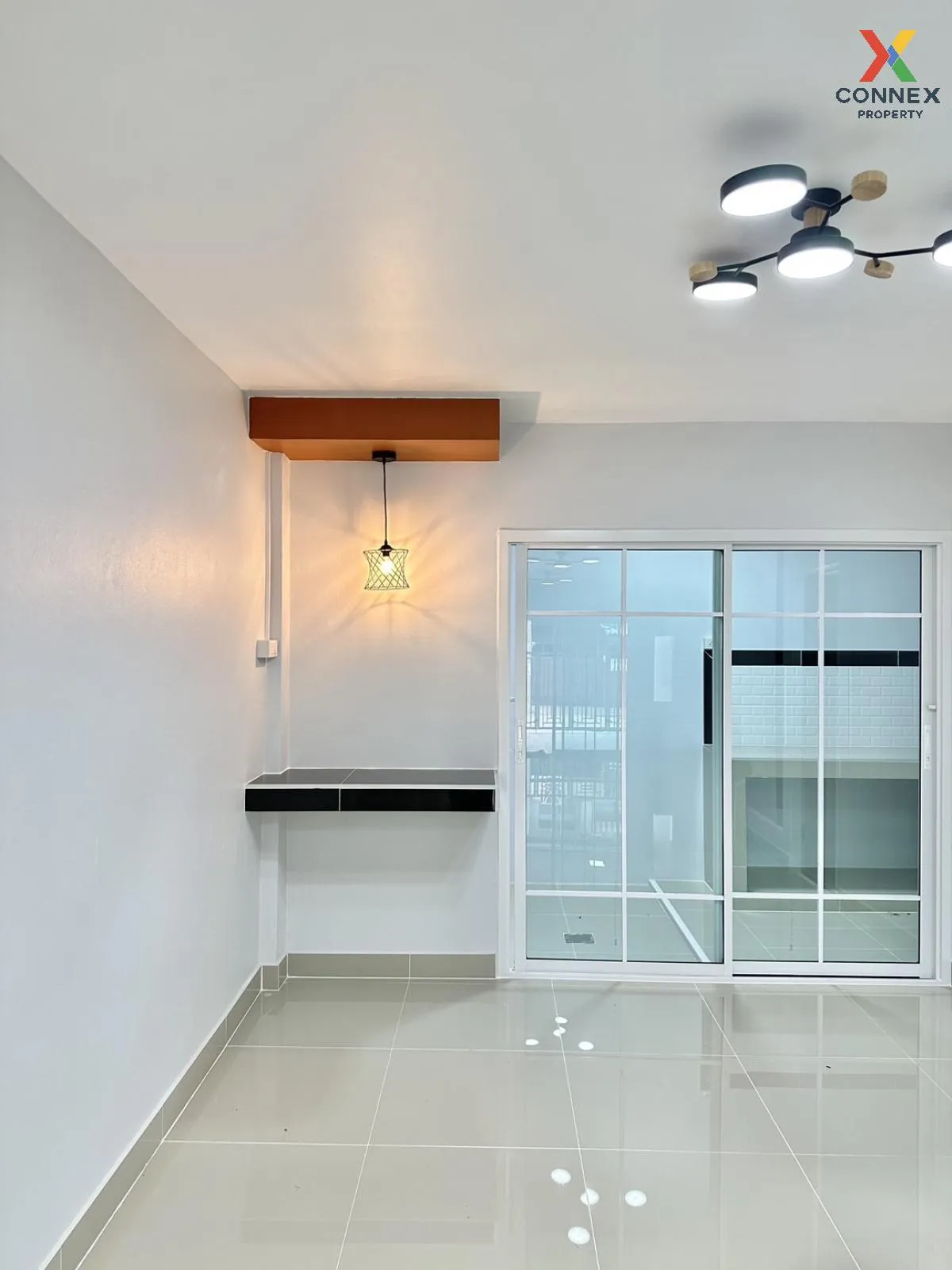 For Sale Townhouse/Townhome  , Baan Rattanathani , newly renovate