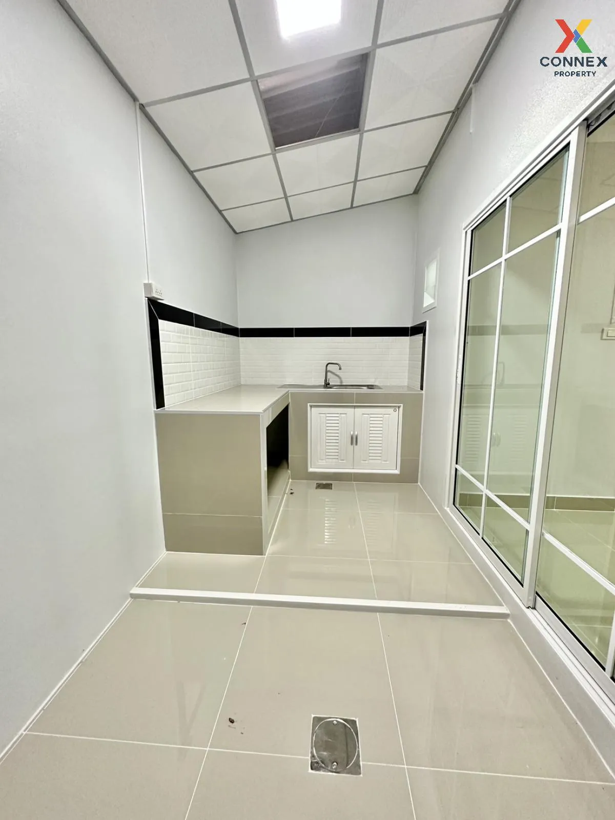 For Sale Townhouse/Townhome  , Baan Rattanathani , newly renovate