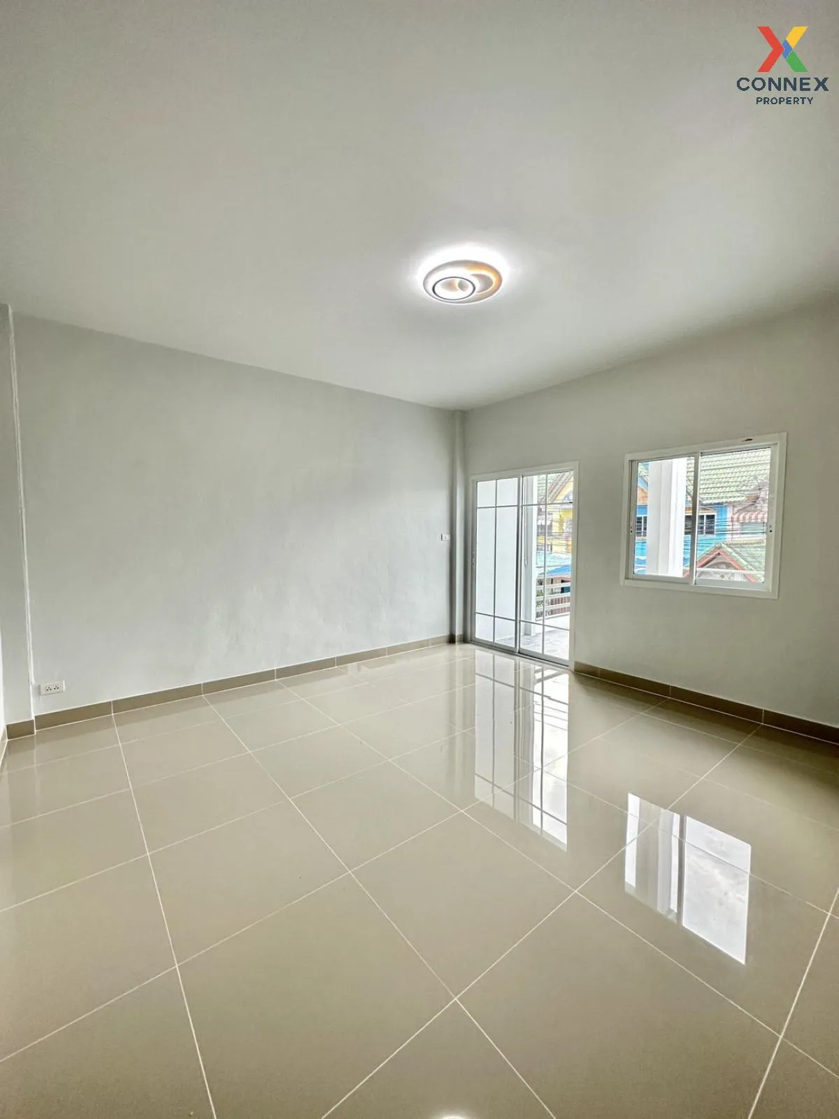 For Sale Townhouse/Townhome  , Baan Rattanathani , newly renovate