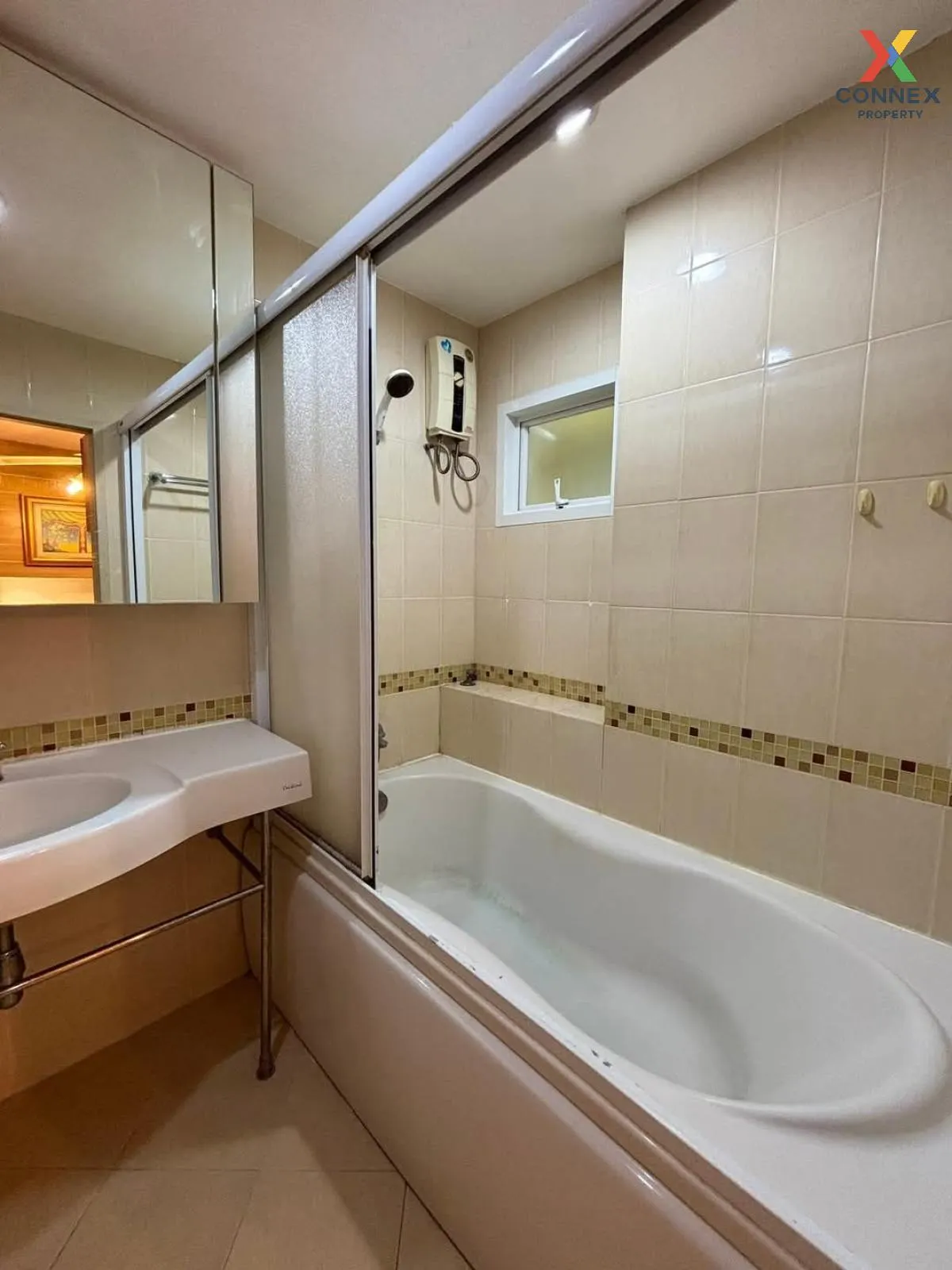 เช่าคอนโด  ไลฟ์ แอท รัชดา (ลาดพร้าว 36) BTS-ห้าแยกลาดพร้าว จอมพล 