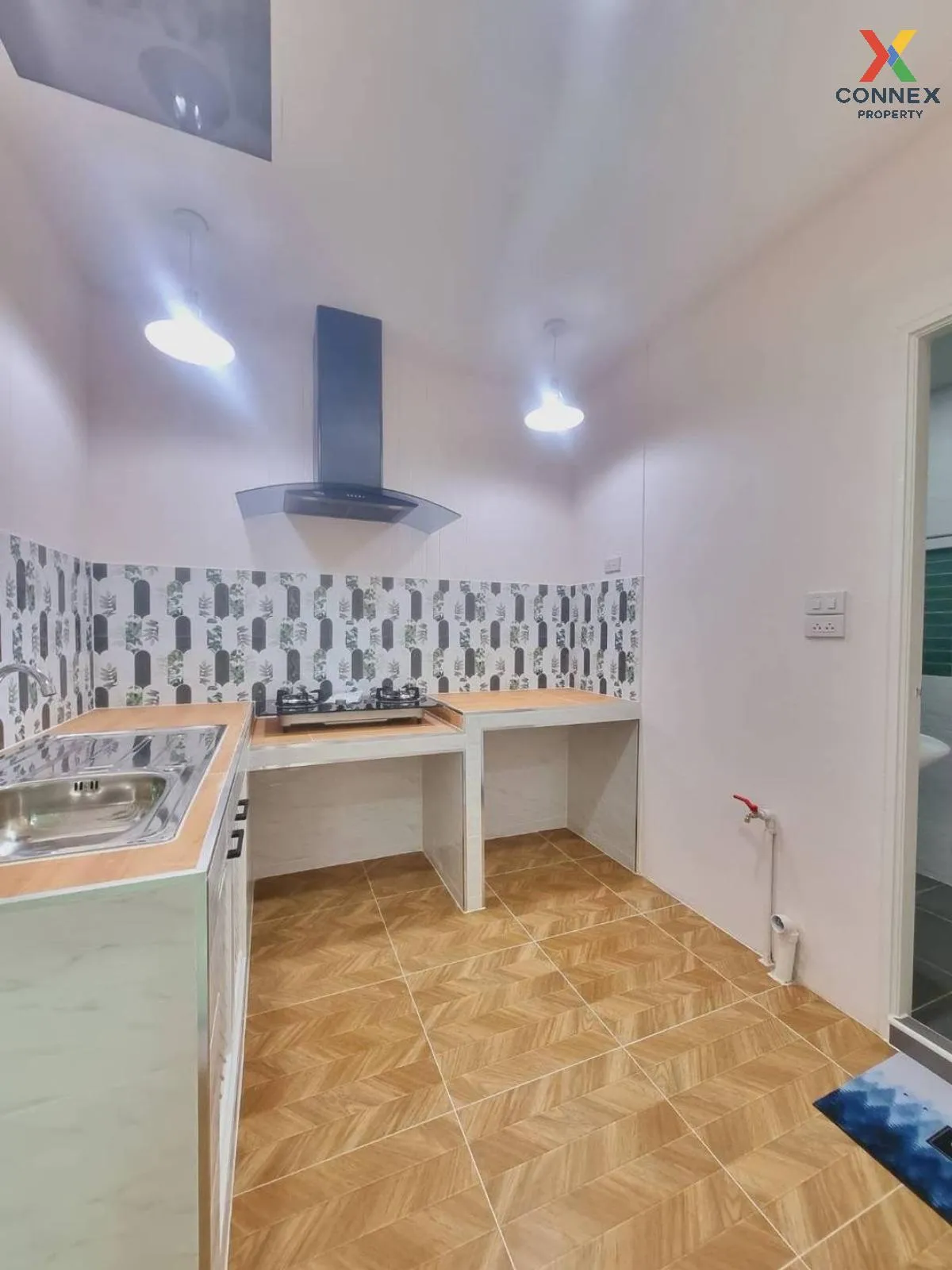 For Sale Townhouse/Townhome  , The Emerald Park 2 , newly renovat