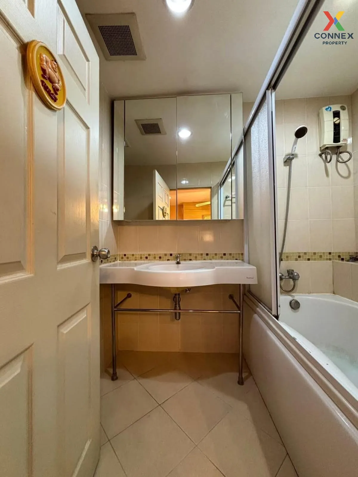 เช่าคอนโด  ไลฟ์ แอท รัชดา (ลาดพร้าว 36) BTS-ห้าแยกลาดพร้าว จอมพล 