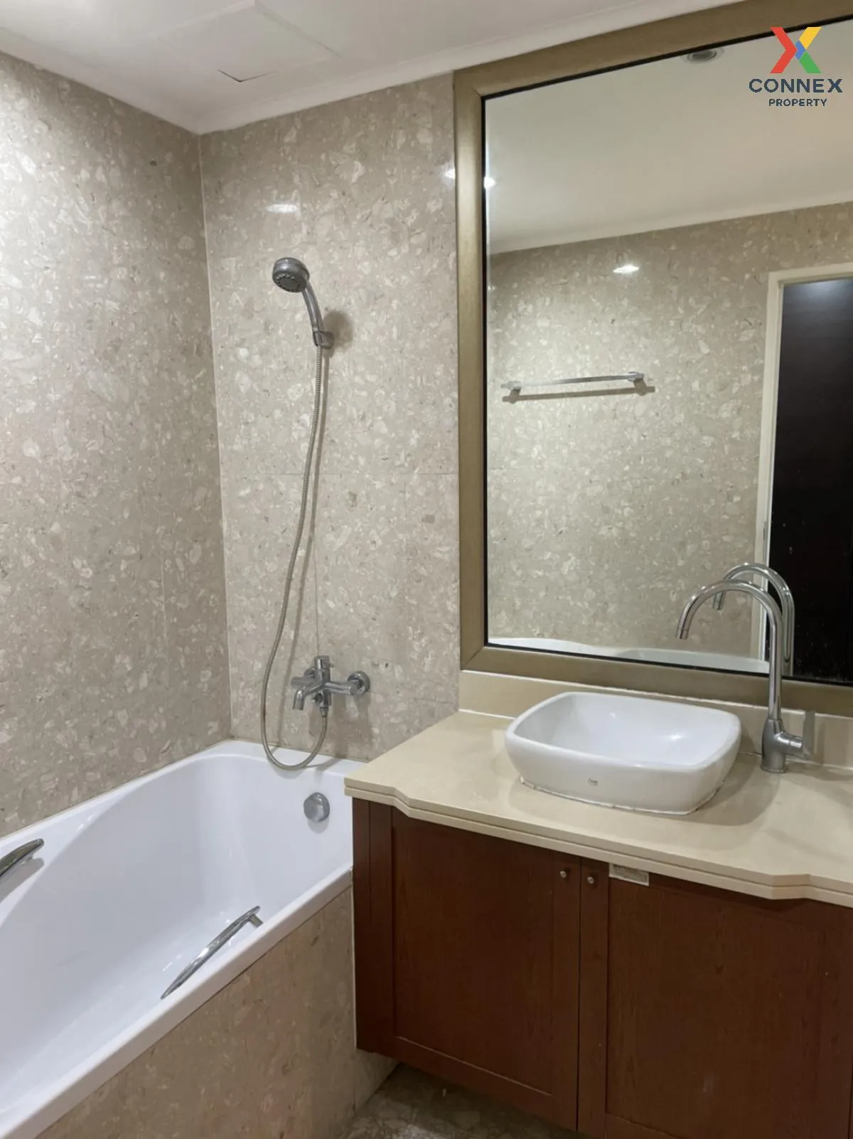 For Rent Condo , Baan Siri Ruedee , BTS-Phloen Chit , Pathumwan ,