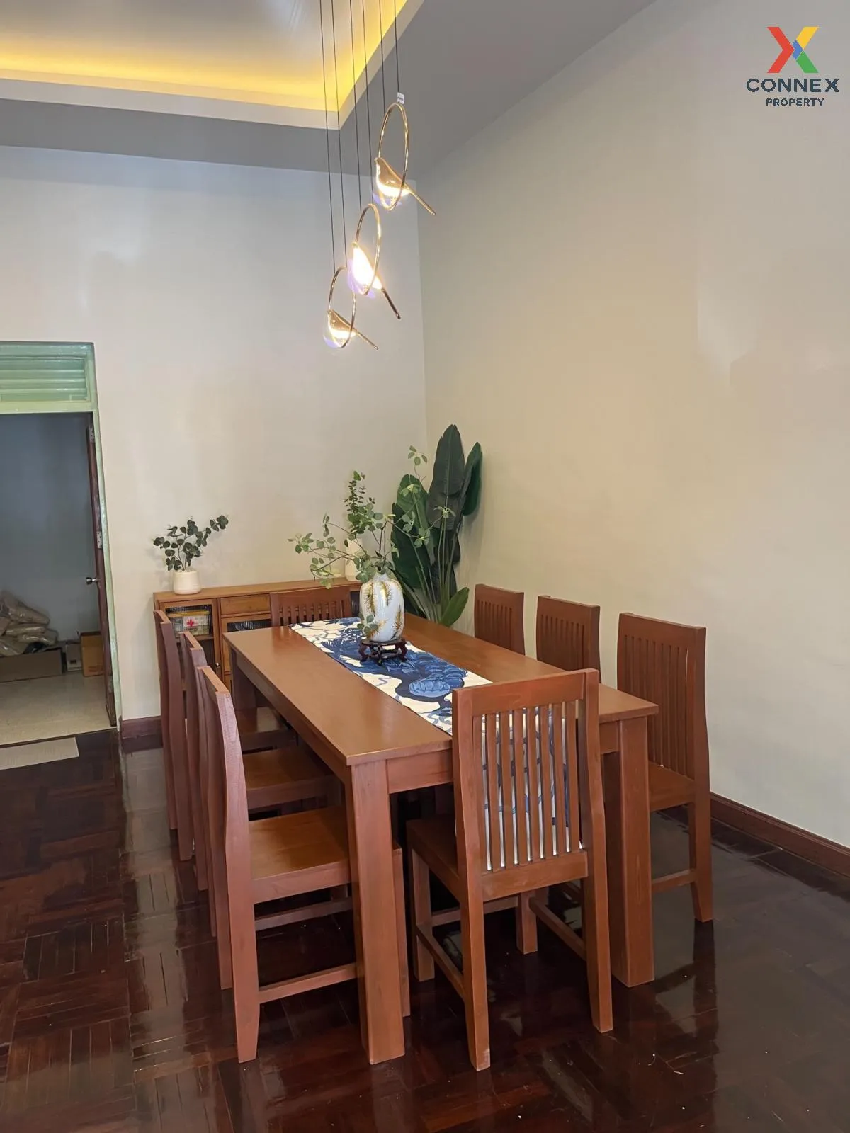 For Rent Townhome for rent ,Jareonkrung , newly renovated , Si Ph