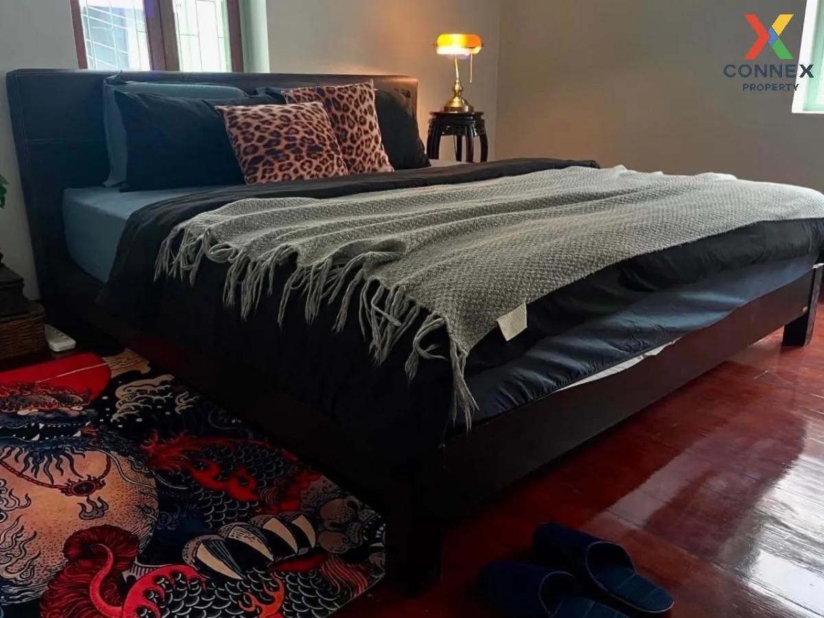 For Rent Townhome for rent ,Jareonkrung , newly renovated , Si Ph