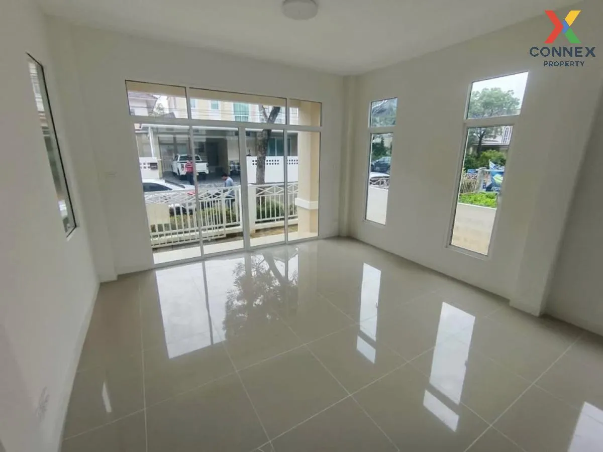 ขายบ้าน  บ้านลลิล เดอะยังเอ็กเซ็คคูทีฟ อ่อนนุช-วงแหวนฯ - สุวรรณภู 4