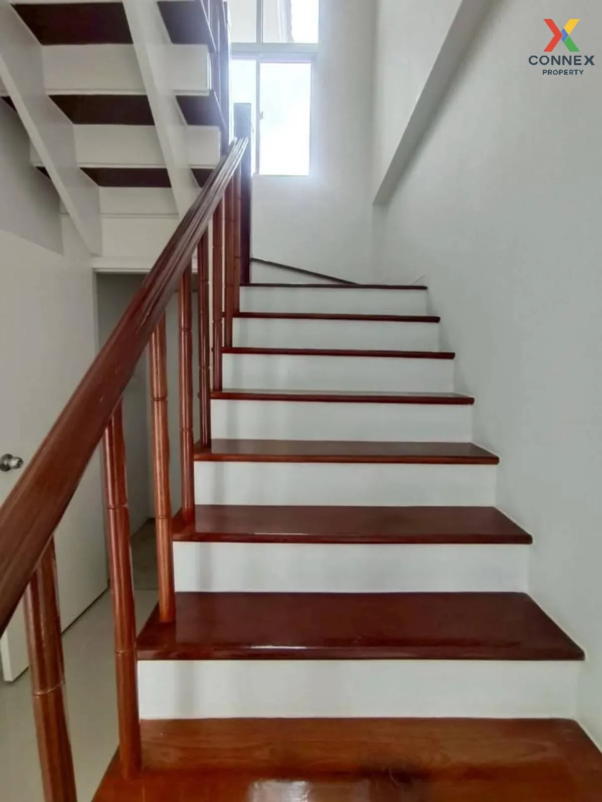 ขายบ้าน  บ้านลลิล เดอะยังเอ็กเซ็คคูทีฟ อ่อนนุช-วงแหวนฯ - สุวรรณภู