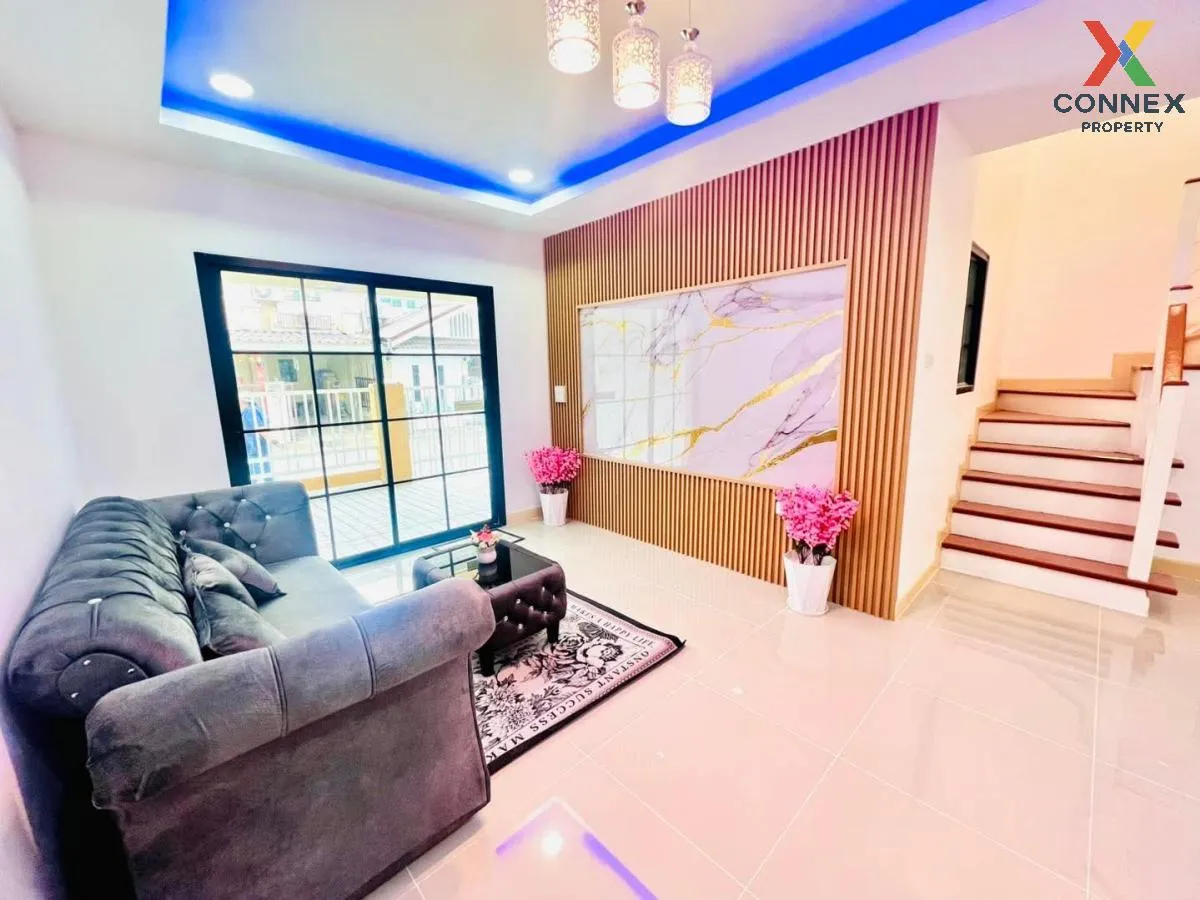 For Sale Townhouse/Townhome  , Pruksa Ville 19 Wongwaen - Pinklao