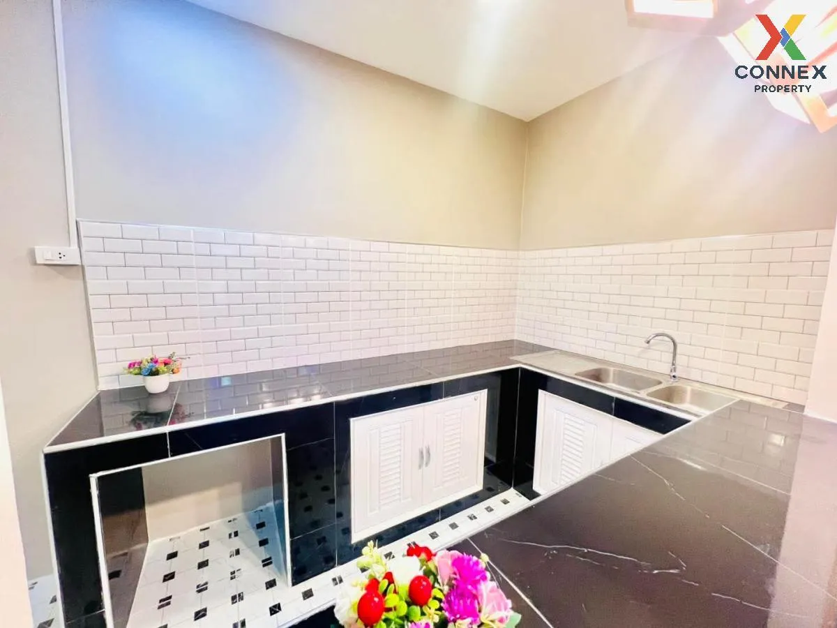 For Sale Townhouse/Townhome  , Pruksa Ville 19 Wongwaen - Pinklao