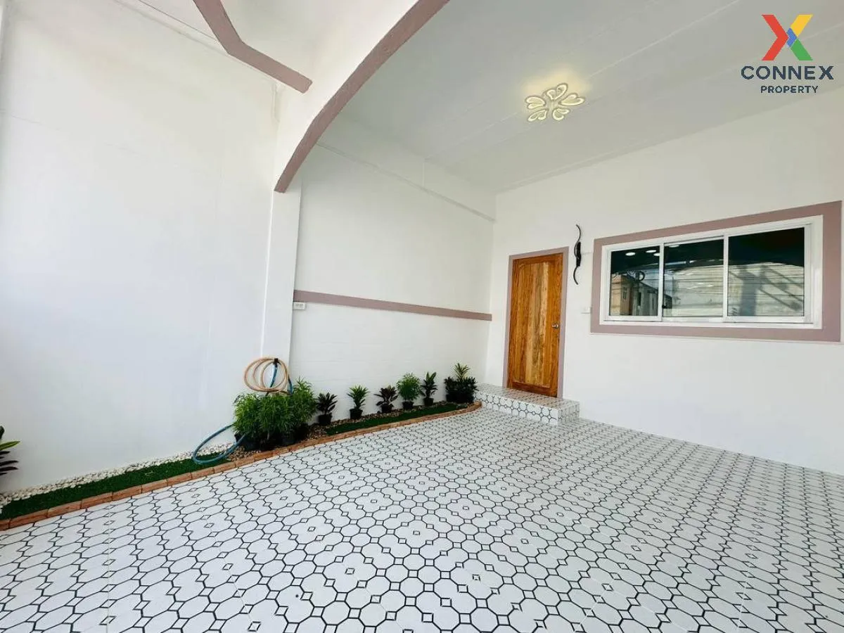 ขายทาวน์เฮ้าส์/ทาวน์โฮม  บ้านปิยวรารมย์ 1 รีโนเวทใหม่ บางบัวทอง บ 2