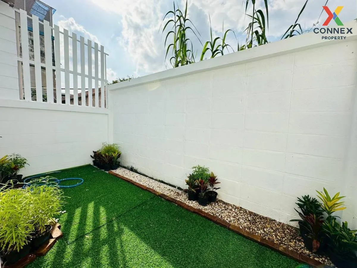 ขายทาวน์เฮ้าส์/ทาวน์โฮม  บ้านปิยวรารมย์ 1 รีโนเวทใหม่ บางบัวทอง บ 4