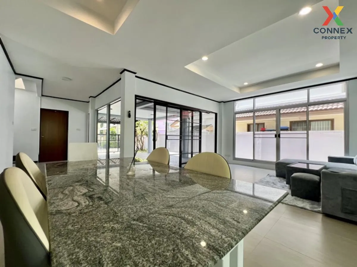 ขายบ้านเดี่ยว บ้านแมกไม้ วัรชพล รีโนเวทใหม่ ทั้งหลัง เนื้อที่ 65 