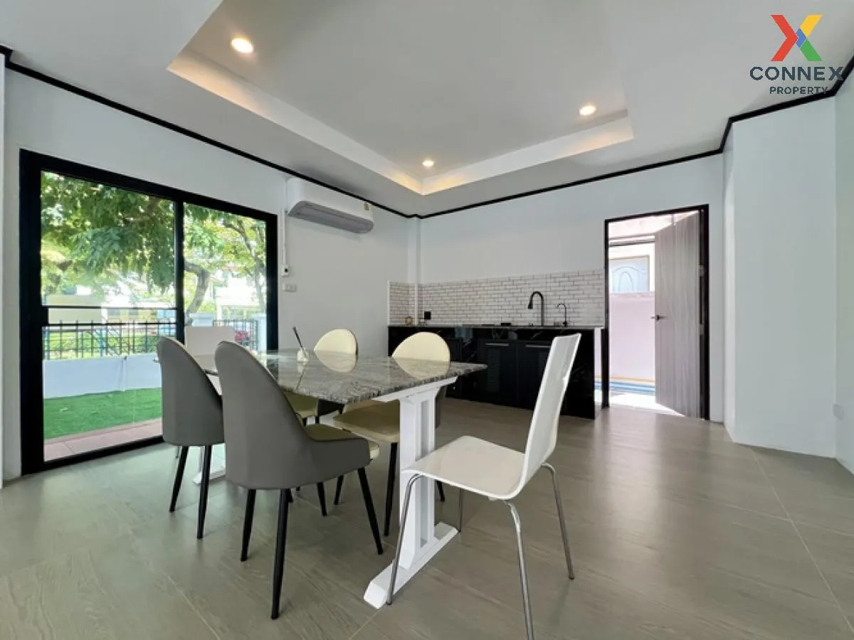 ขายบ้านเดี่ยว บ้านแมกไม้ วัรชพล รีโนเวทใหม่ ทั้งหลัง เนื้อที่ 65 