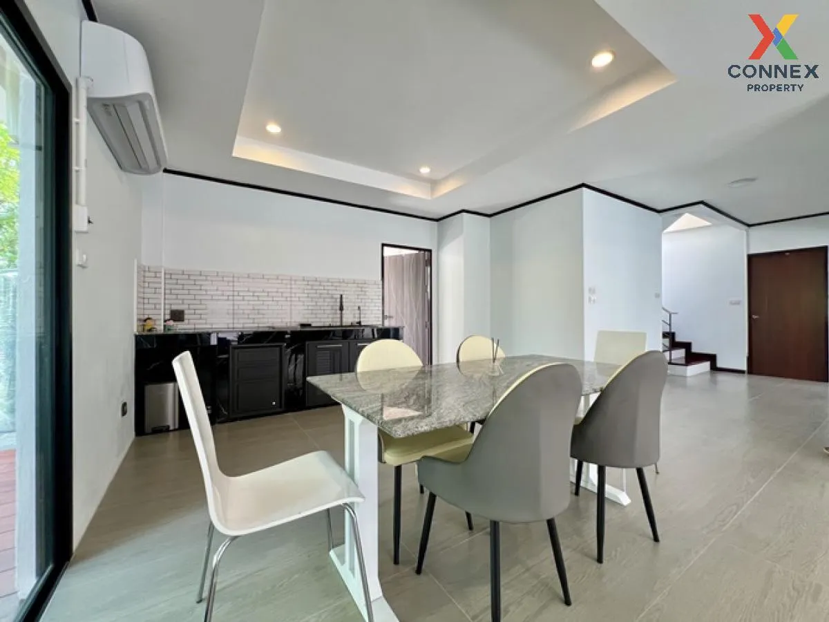 ขายบ้านเดี่ยว บ้านแมกไม้ วัรชพล รีโนเวทใหม่ ทั้งหลัง เนื้อที่ 65 