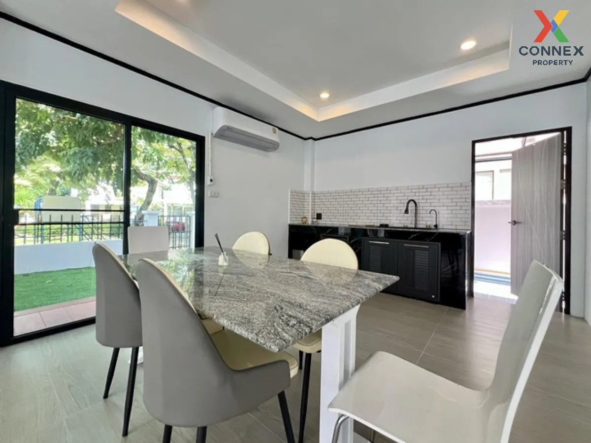 ขายบ้านเดี่ยว บ้านแมกไม้ วัรชพล รีโนเวทใหม่ ทั้งหลัง เนื้อที่ 65 