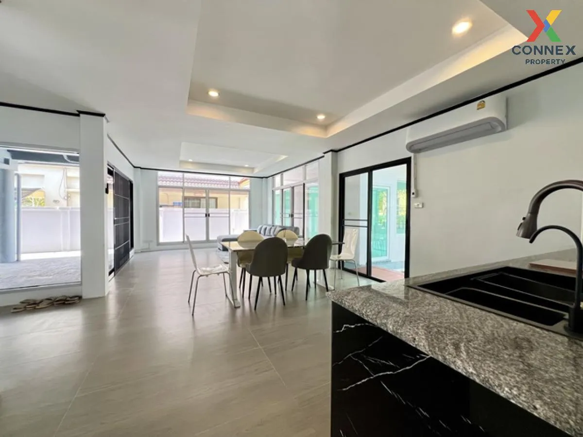 ขายบ้านเดี่ยว บ้านแมกไม้ วัรชพล รีโนเวทใหม่ ทั้งหลัง เนื้อที่ 65 