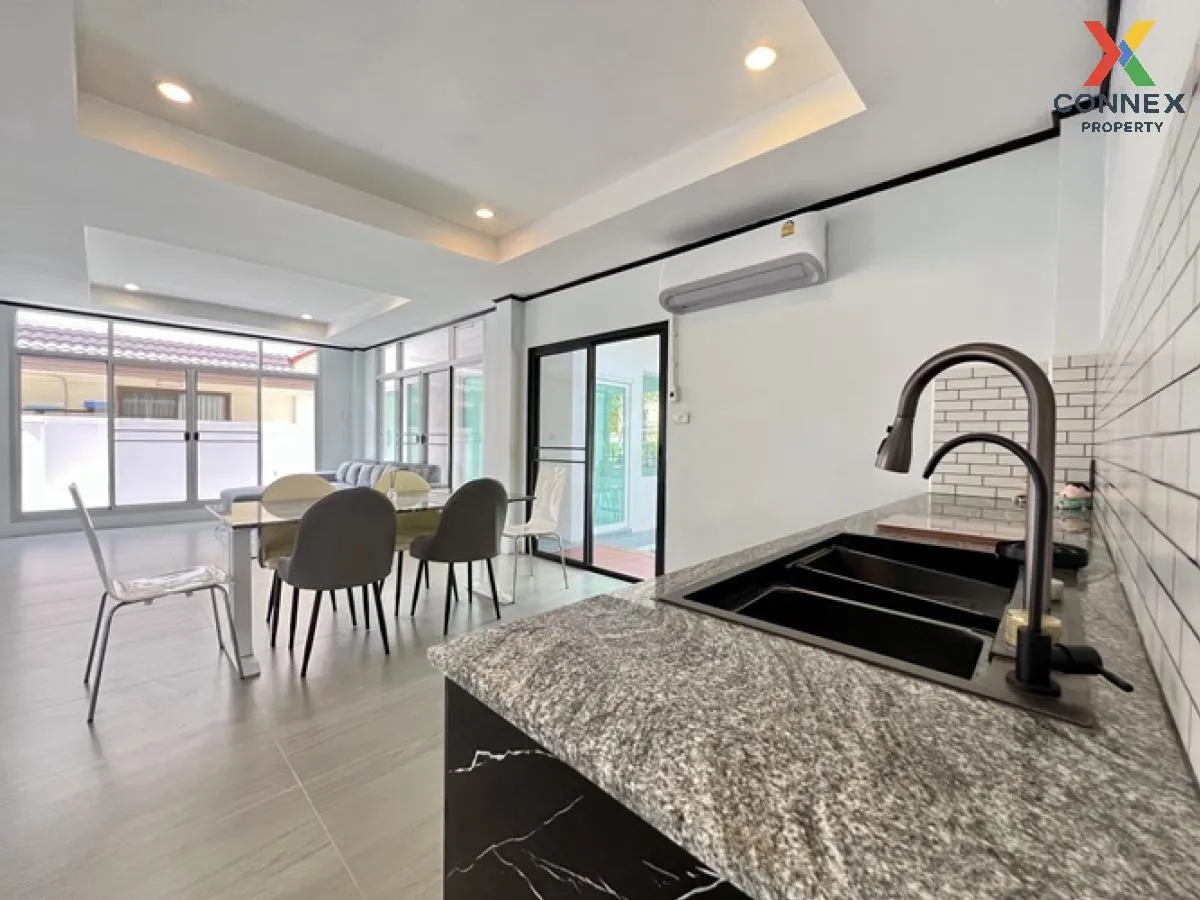 ขายบ้านเดี่ยว บ้านแมกไม้ วัรชพล รีโนเวทใหม่ ทั้งหลัง เนื้อที่ 65 