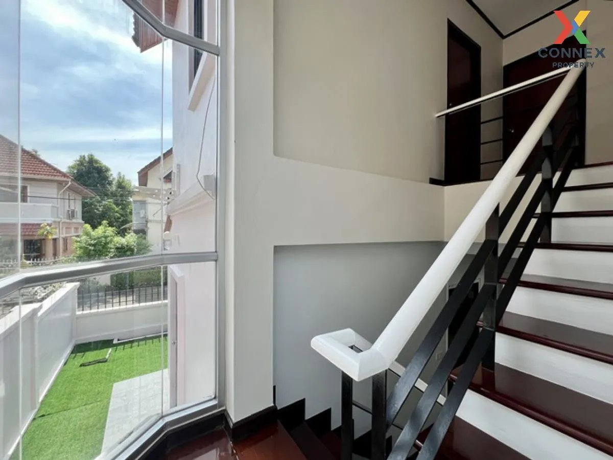 ขายบ้านเดี่ยว บ้านแมกไม้ วัรชพล รีโนเวทใหม่ ทั้งหลัง เนื้อที่ 65 