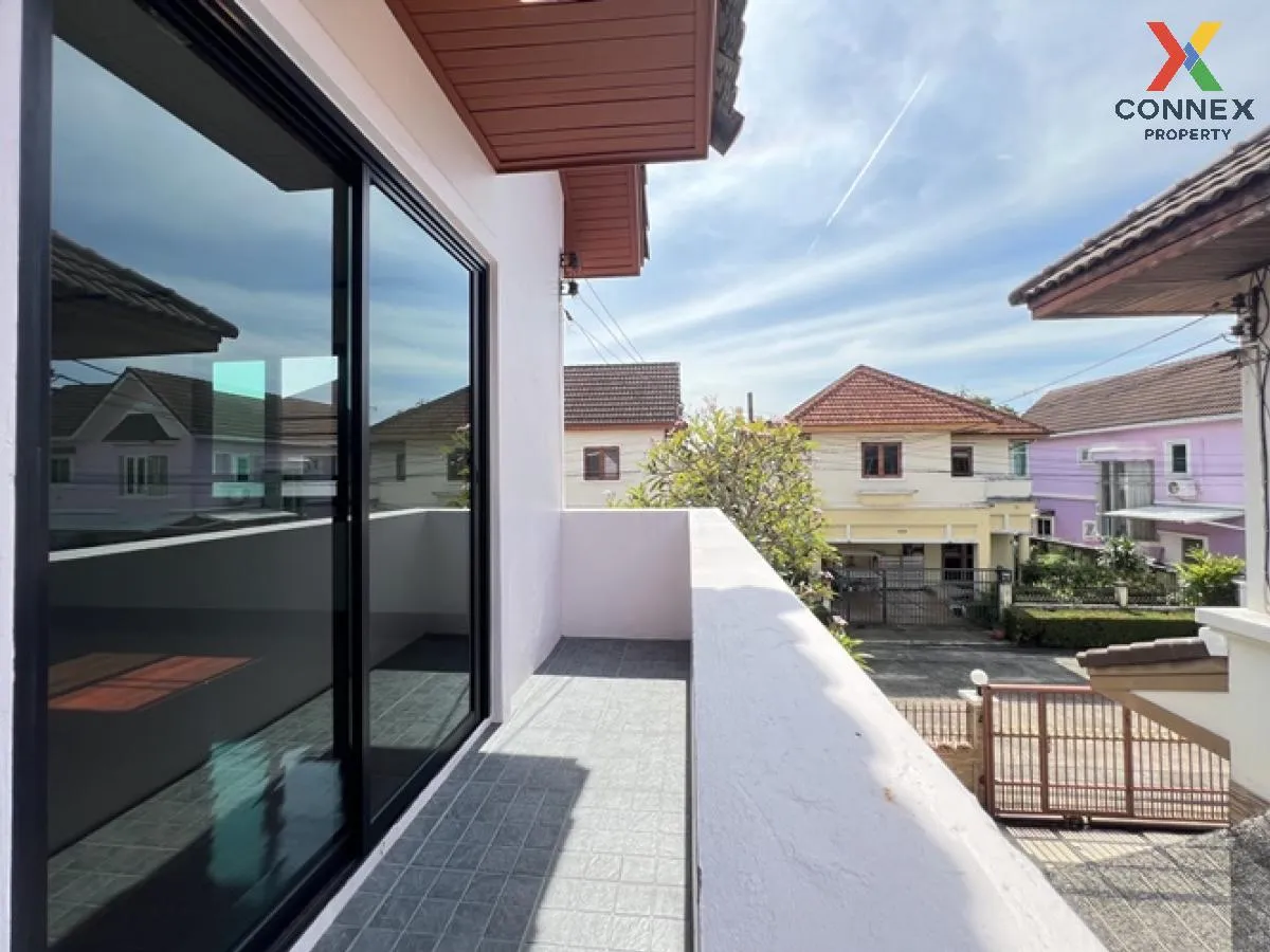 ขายบ้านเดี่ยว บ้านแมกไม้ วัรชพล รีโนเวทใหม่ ทั้งหลัง เนื้อที่ 65 