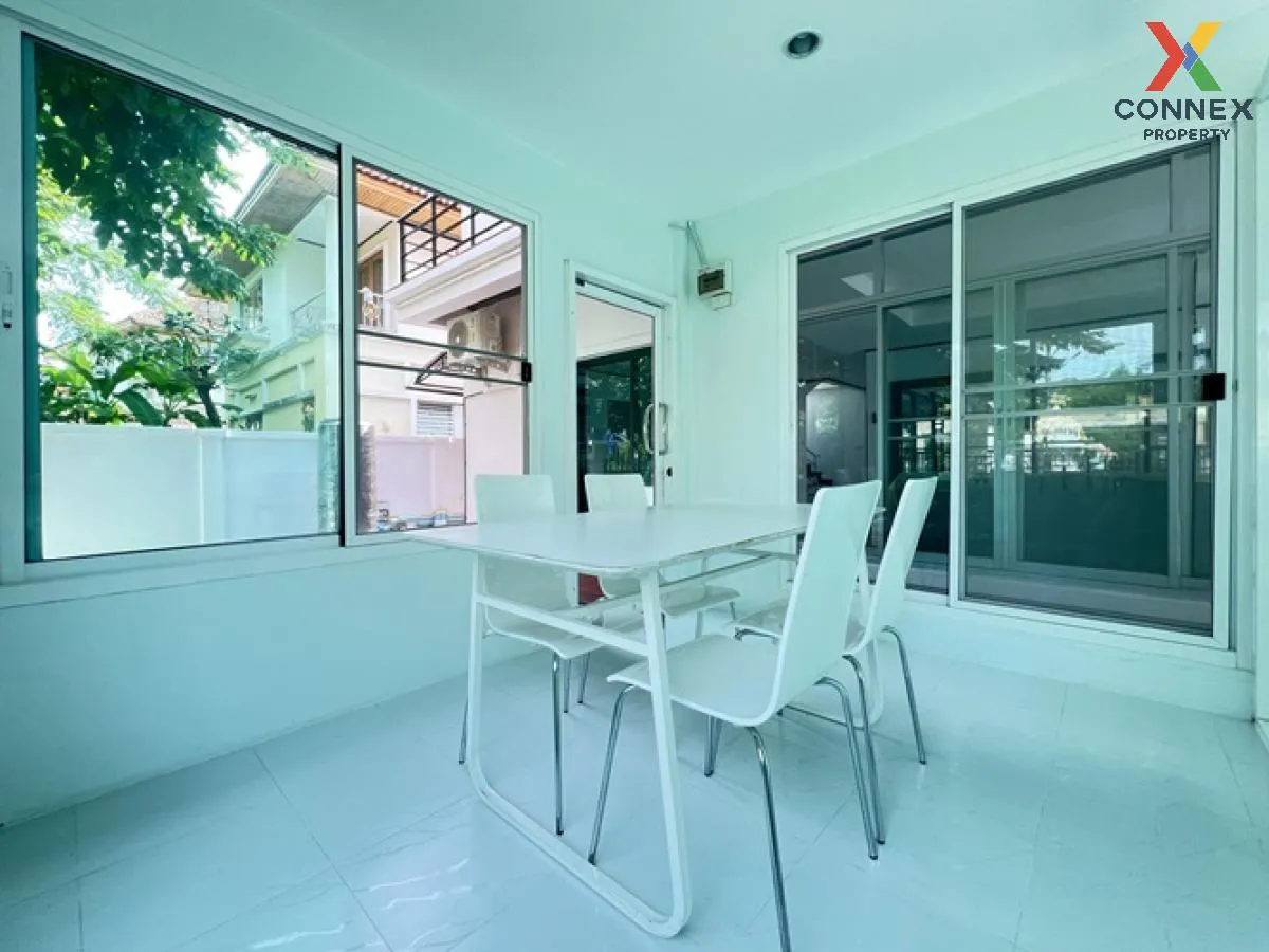 ขายบ้านเดี่ยว บ้านแมกไม้ วัรชพล รีโนเวทใหม่ ทั้งหลัง เนื้อที่ 65 