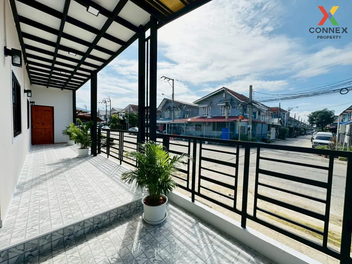 For Sale Townhouse/Townhome  , Baan Buathong 4 Baan Kluay-Sai Noi 3
