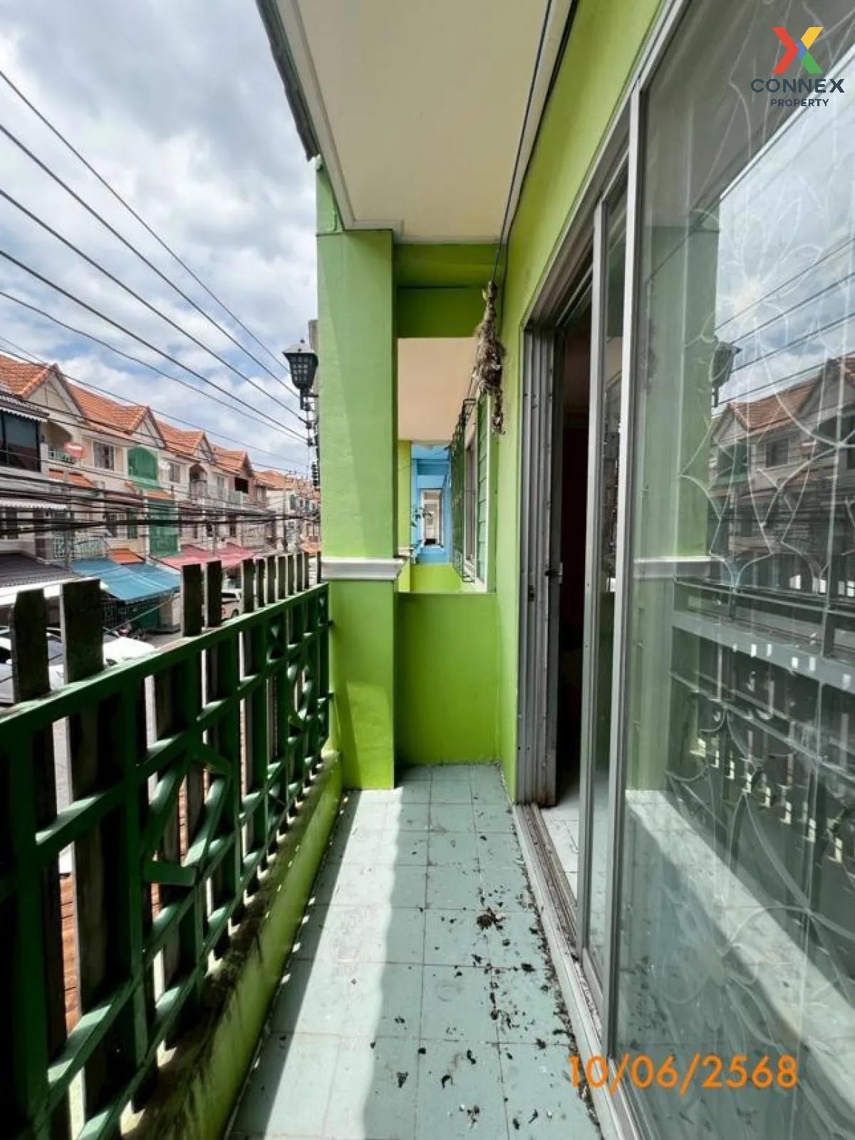 For Sale Townhouse/Townhome  , Wisetsuknakron 18 , Thung Khu , Th