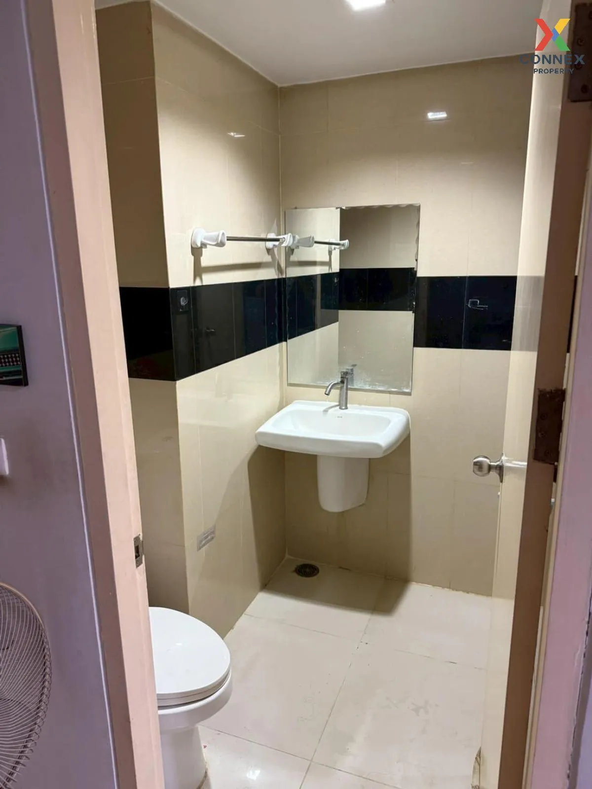 เช่าคอนโด  ไอริส แอเวนิว อ่อนนุช - วงแหวน ARL-ลาดกระบัง ลาดกระบัง