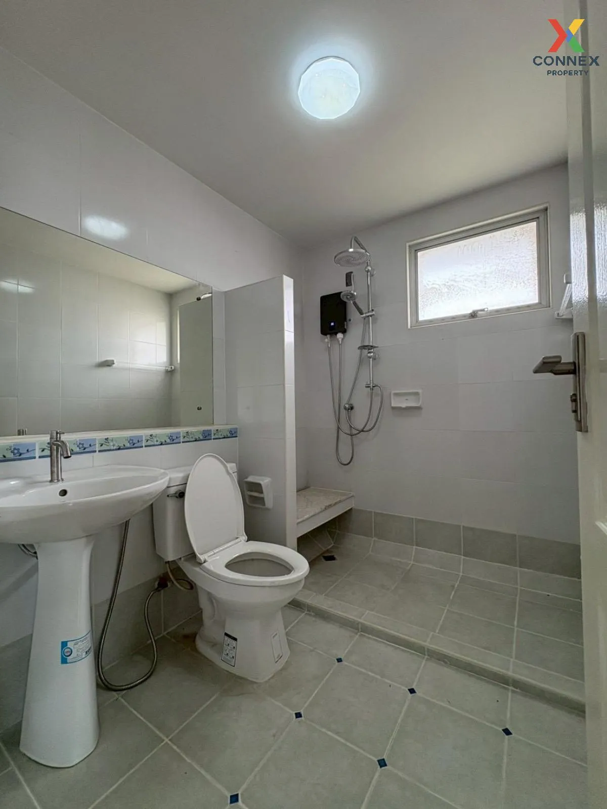 เช่าบ้าน  ชลลดา สุวรรณภูมิ ศีรษะจรเข้น้อย บางเสาธง สมุทรปราการ CX