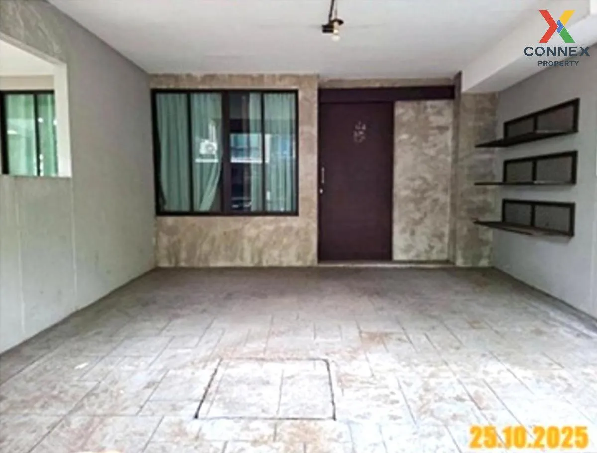 For Sale Townhouse/Townhome  , Areeya Tobe Kaset - Nawamintr , Ch 3