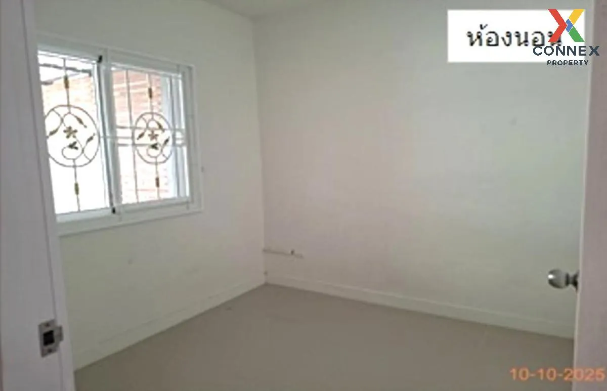 For Sale Townhouse/Townhome  , Lio Bliss Petchkasem 81 , Suan Lua