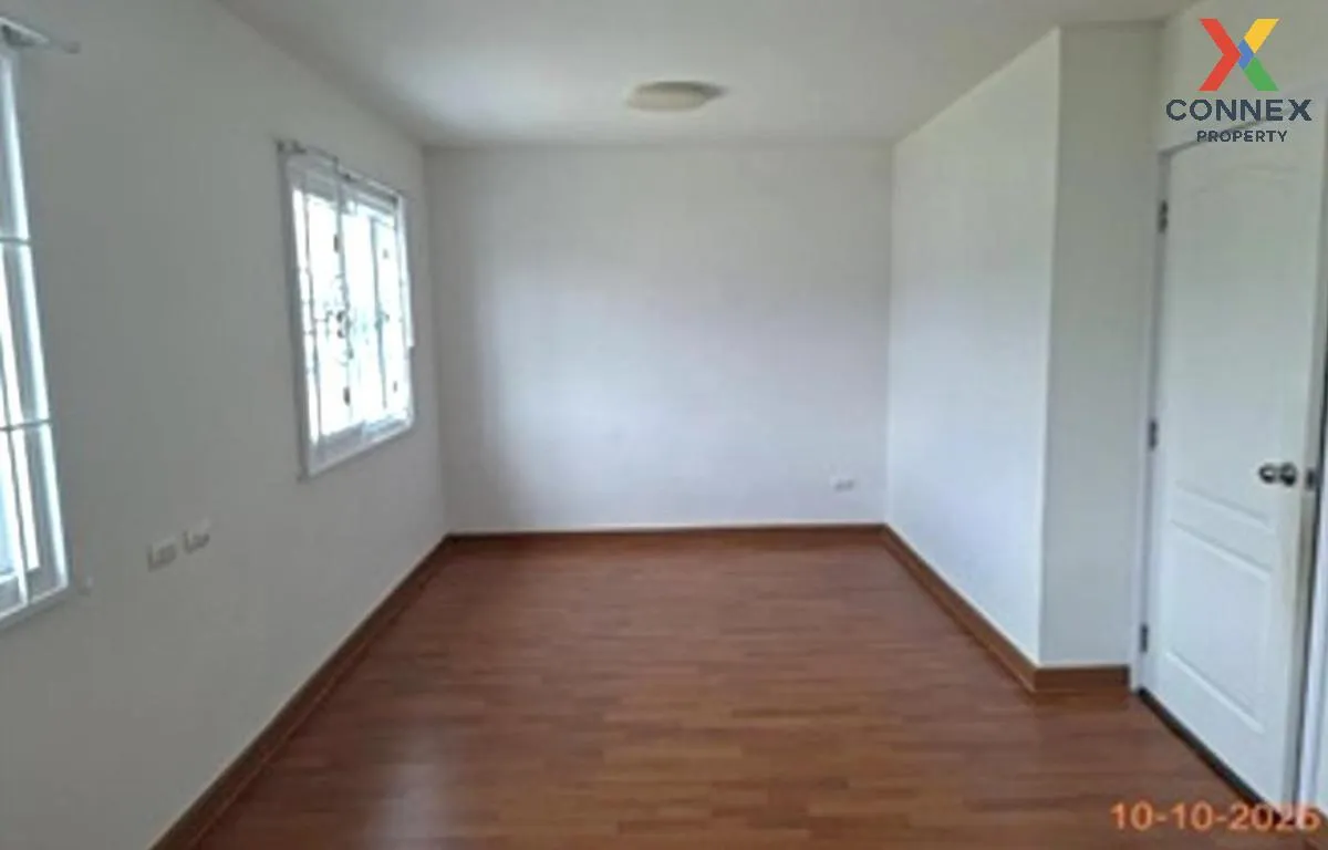 For Sale Townhouse/Townhome  , Lio Bliss Petchkasem 81 , Suan Lua